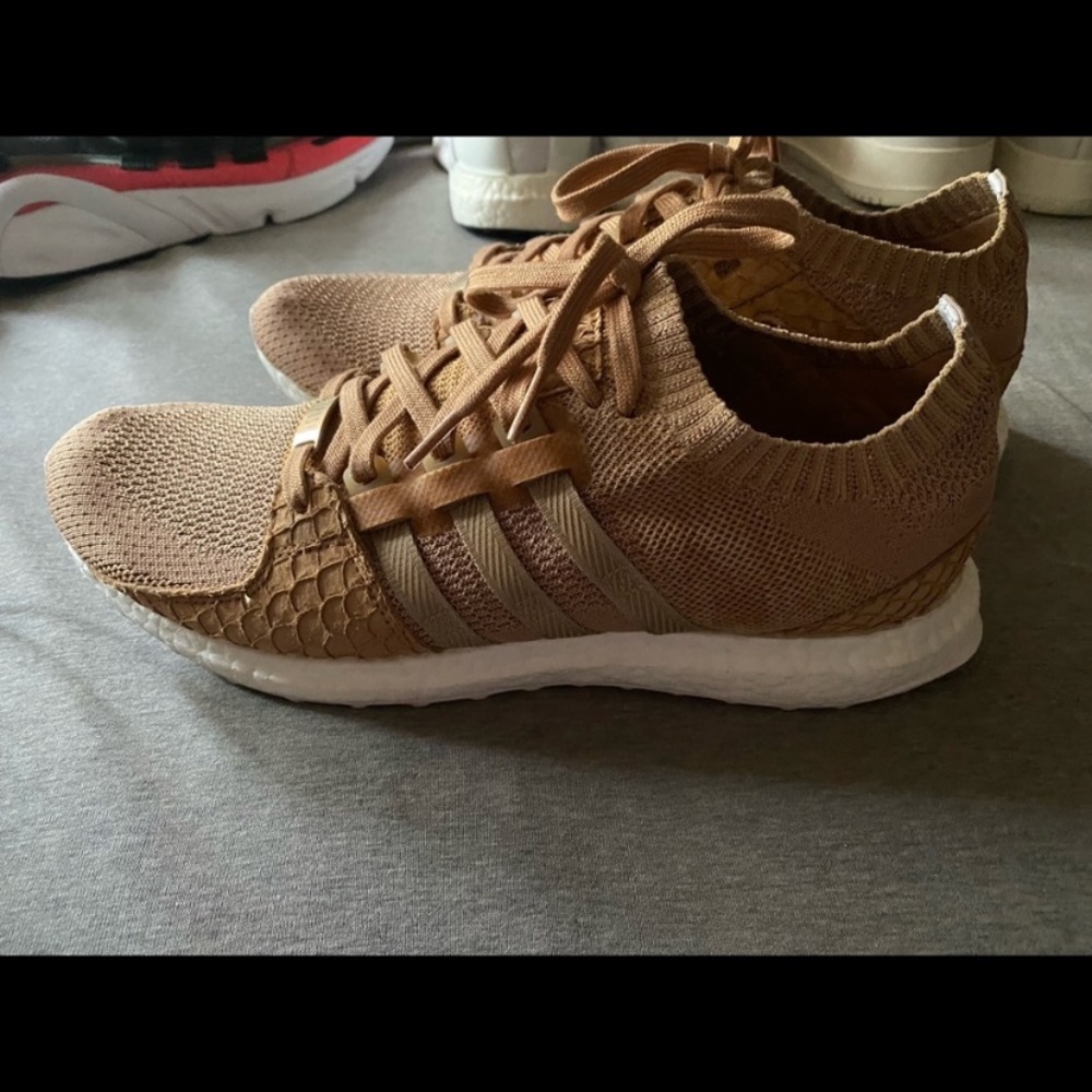 Adidas boost push .